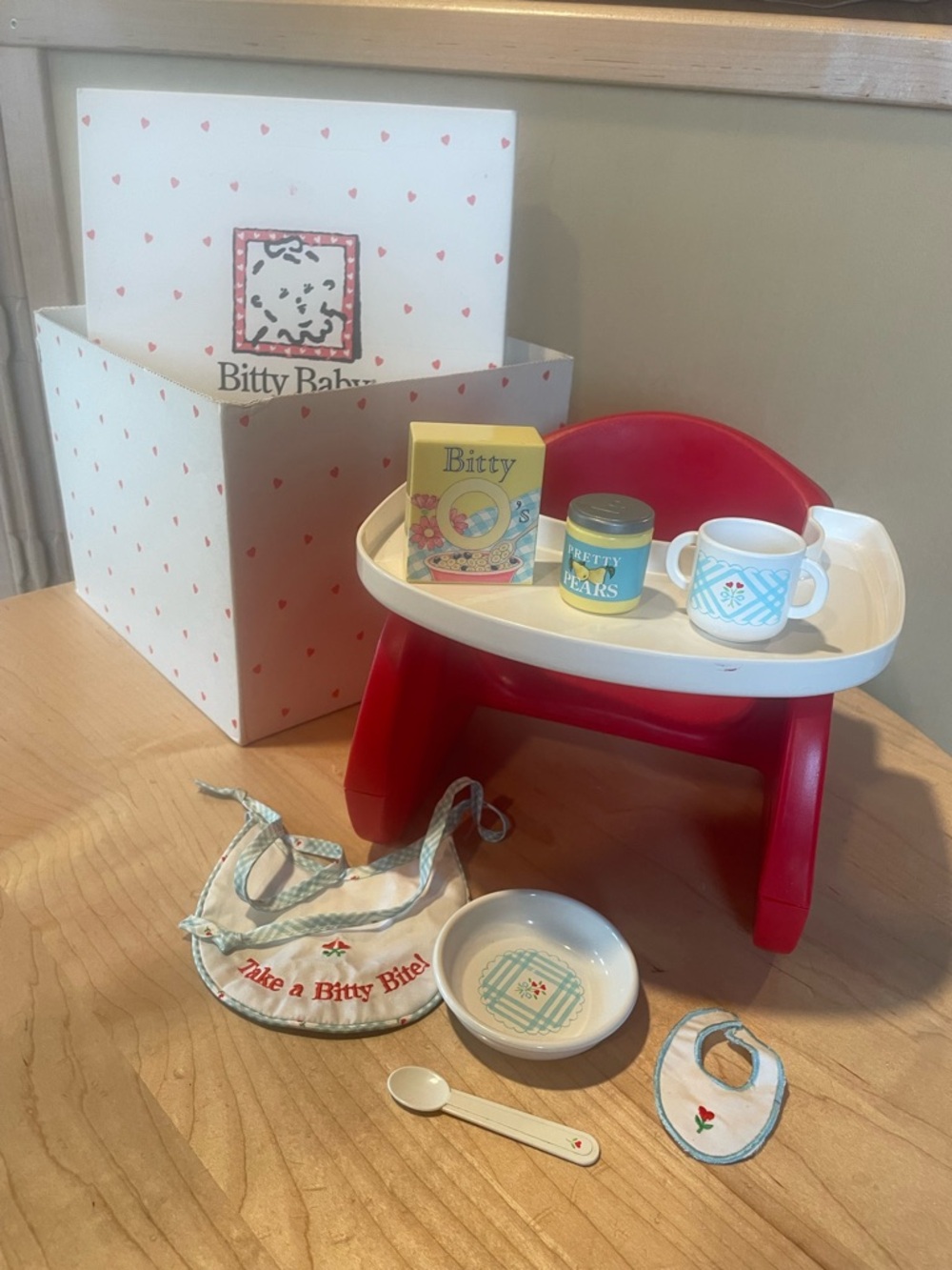Bitty Baby 90’s Booster Seat with Feeding Set